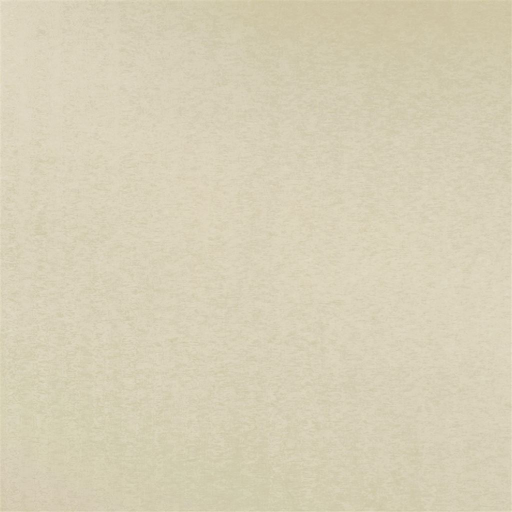 Clotilde Moire - Pearl