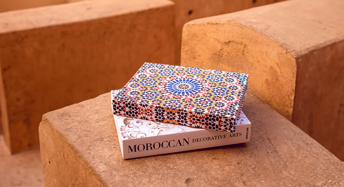 Libro sulle arti decorative marocchine