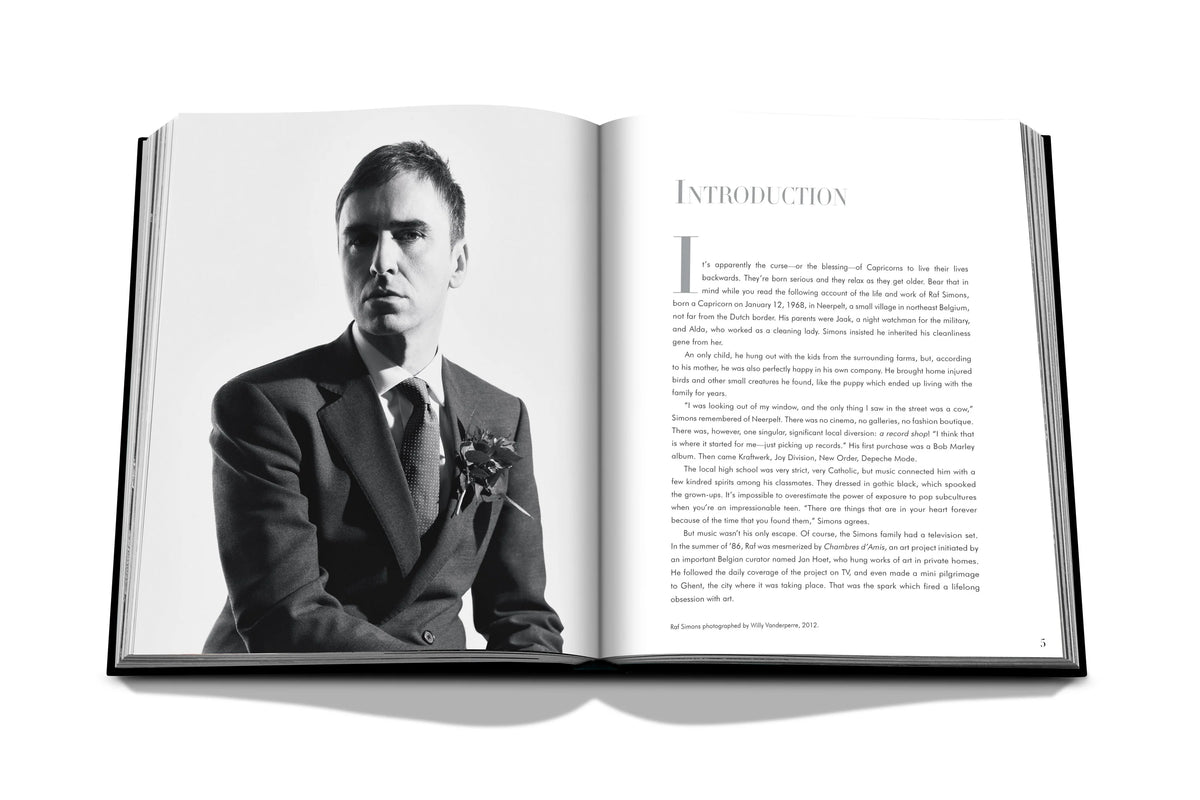 Dior-Buch von Raf Simons
