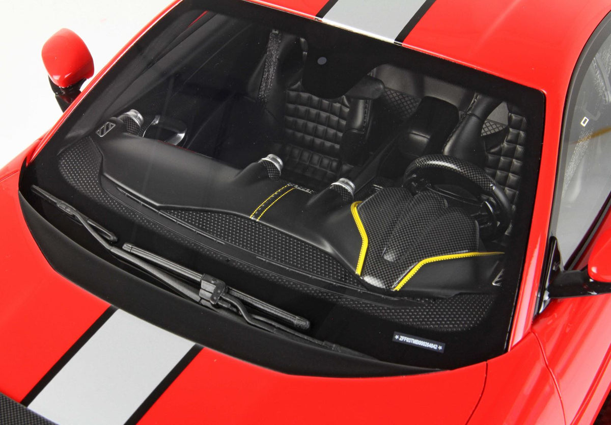Ferrari 812 Competizione-Modell im Maßstab 1:12