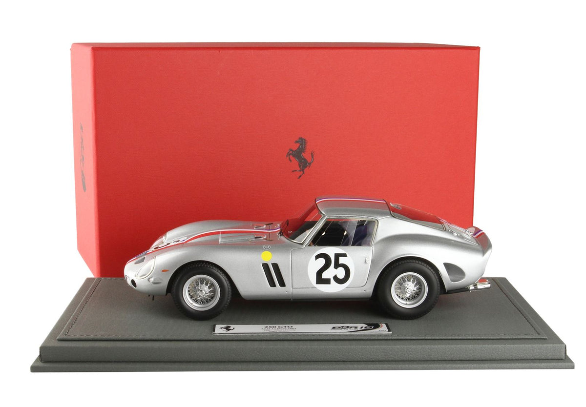 Modello Ferrari 250 GTO 24 Ore Le Mans 1963 Auto N. 25 1/18e