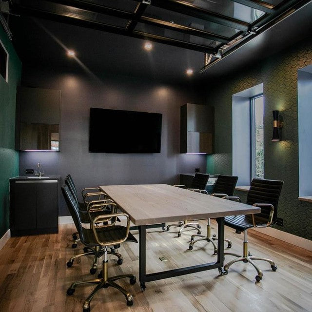 Clarkson Medium Narrow Wandleuchte aus schwarzem Messing