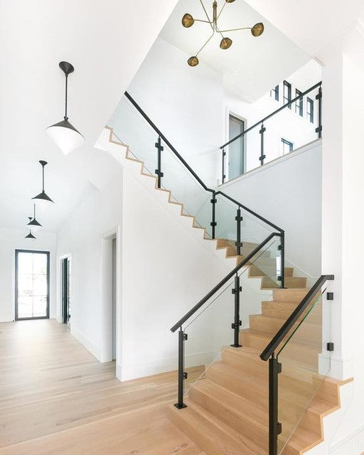 Sarnen Medium Matt Black Pendant Lamp