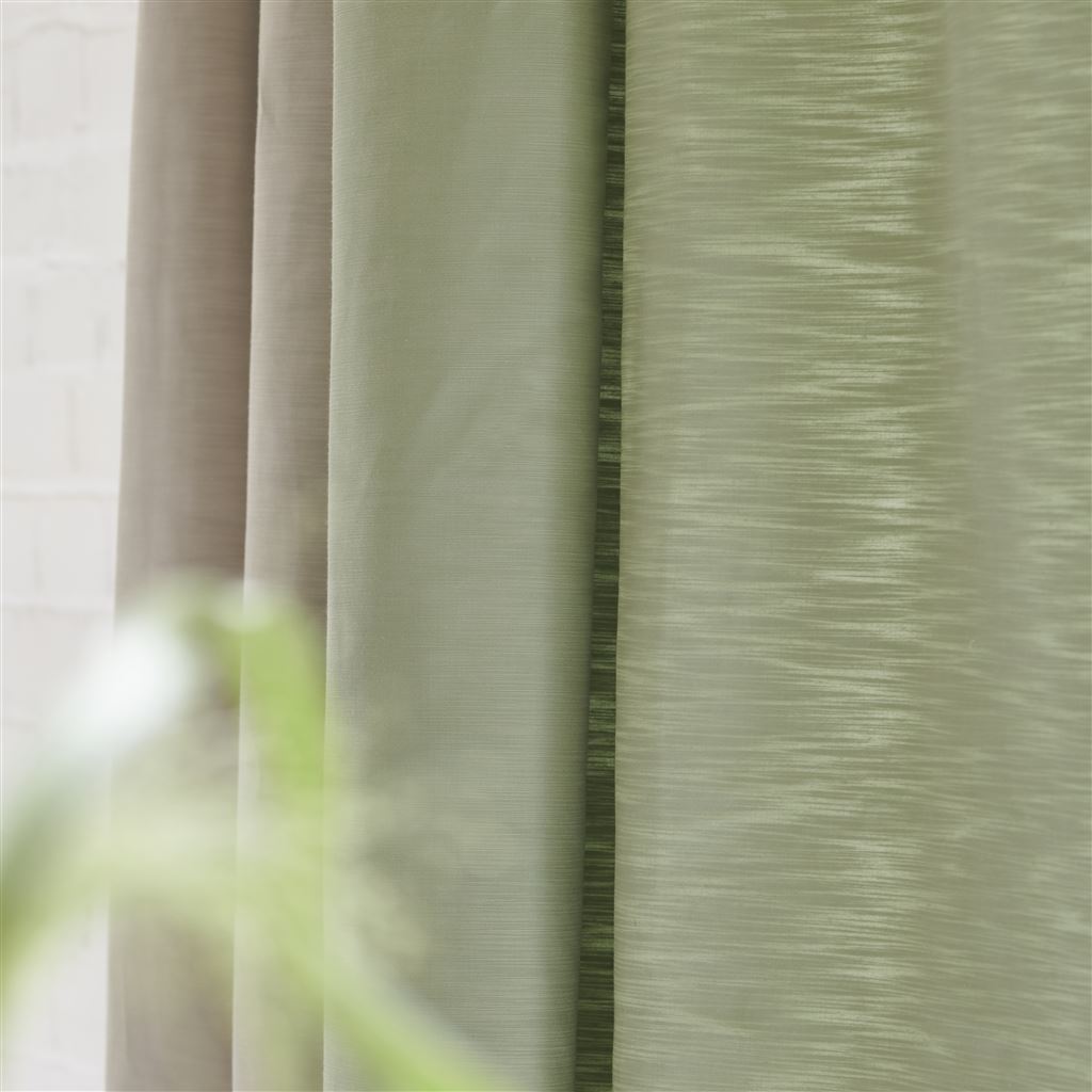 Pampas Titanium fabric