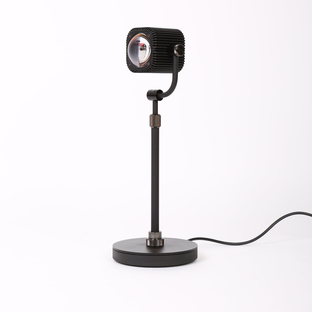 Cord-OAS-Schreibtischlampe in Schwarz und schwarzem Nickel