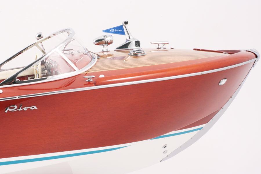 Maqueta Riva Aquarama 82cm - Marfil