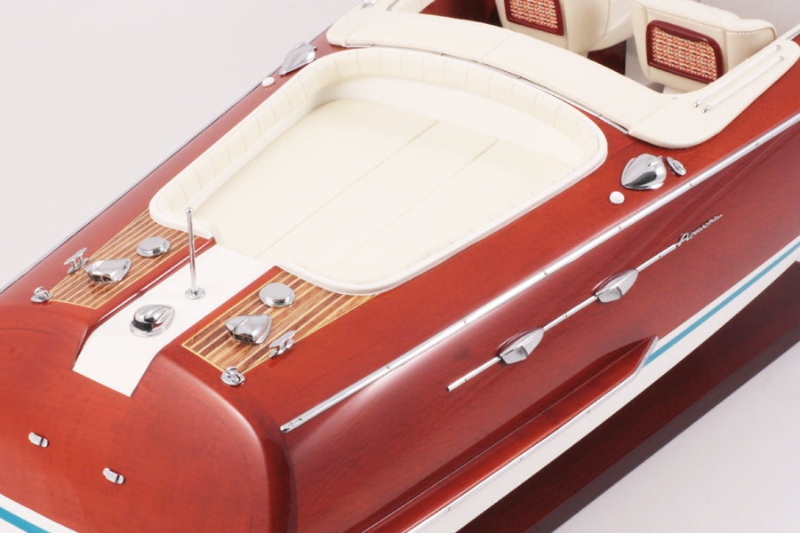 Maqueta Riva Aquarama 82cm - Marfil