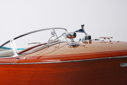 Maqueta Riva Aquarama Special 125cm - Turquesa