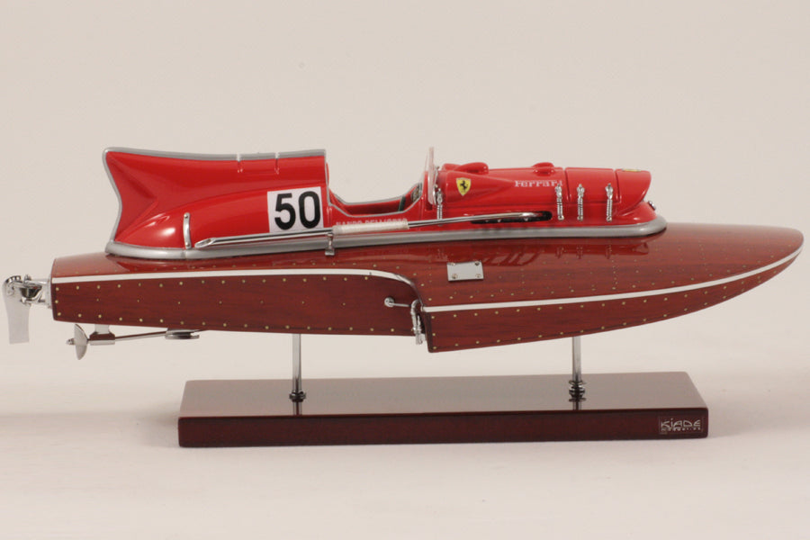 Modello ARNO XI 25cm - Motore Ferrari