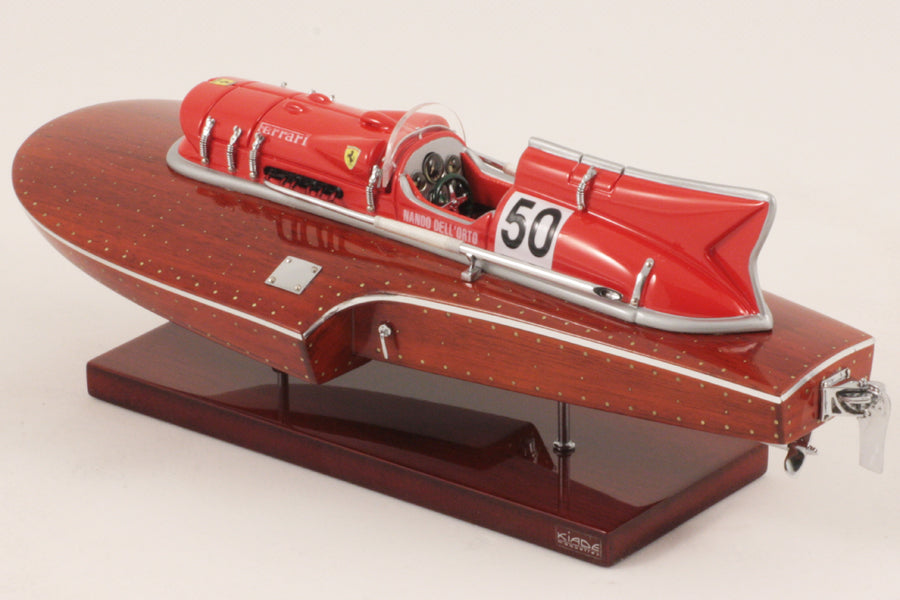 Modello ARNO XI 25cm - Motore Ferrari
