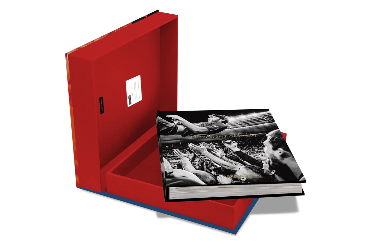 Buchen Sie Paris Saint-Germain: Impossible Collection