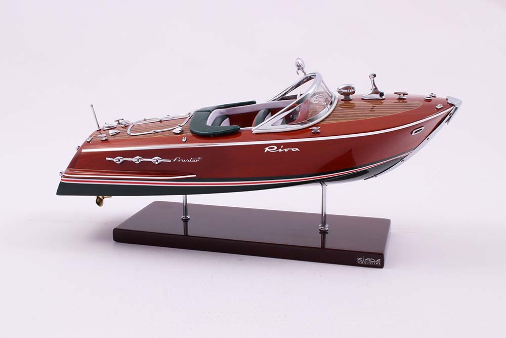 Riva Ariston 25厘米模型