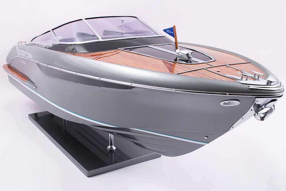 Riva Rivamare 79 cm Modellbausatz – Grauer Hai