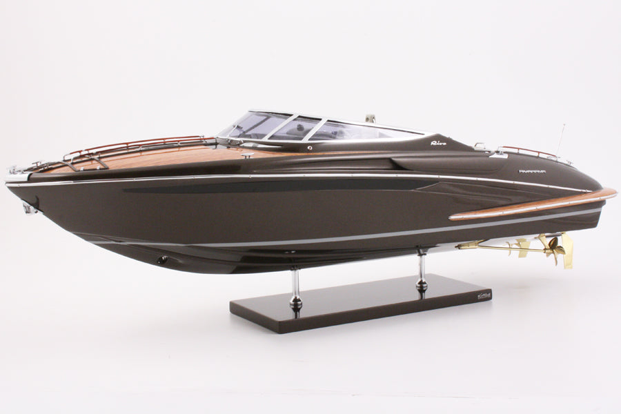 Модель Riva Rivarama 70 см