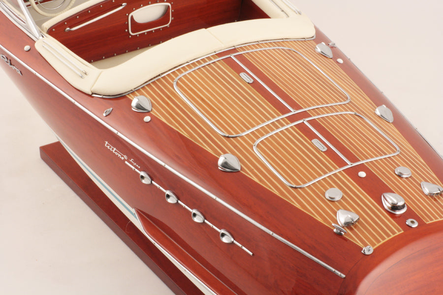 Riva Super Tritone 82cm Model Kit - Ivory