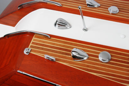 Riva Aquarama Special 125 cm Modellbausatz – Elfenbein
