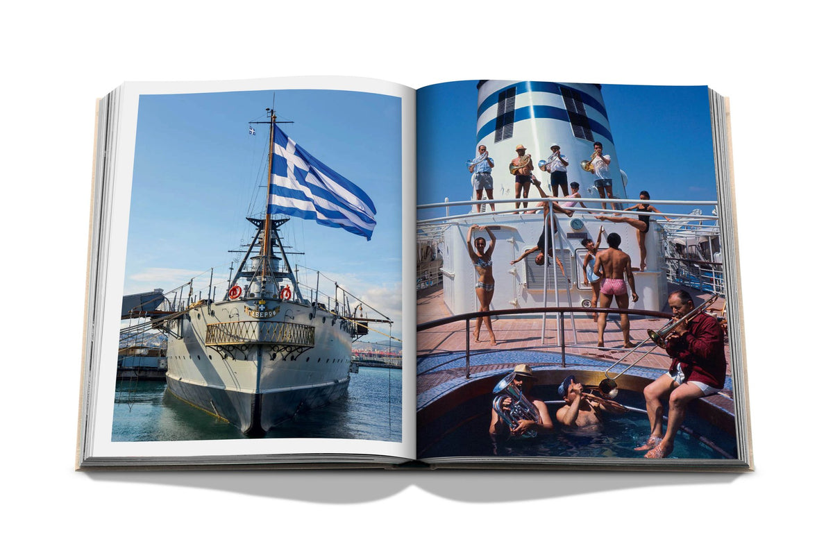 Libro Athens Riviera