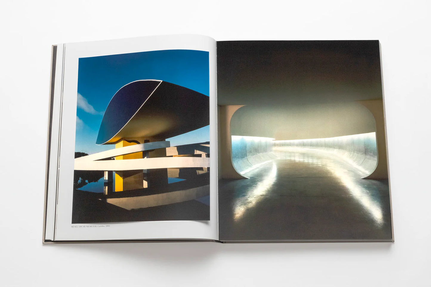 Livre Oscar Niemeyer: Impossible Collection