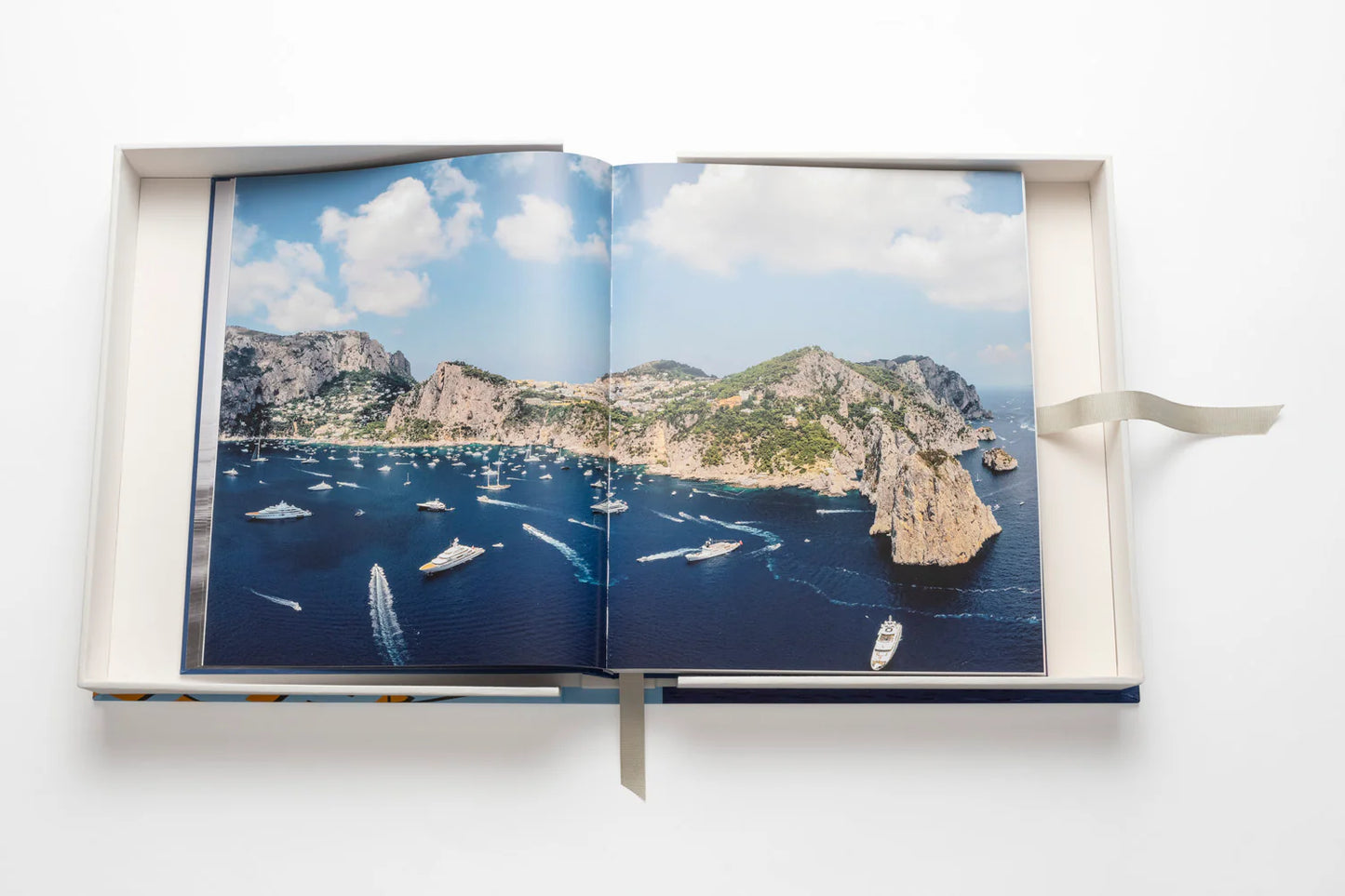 Book Yachts: Impossible collection