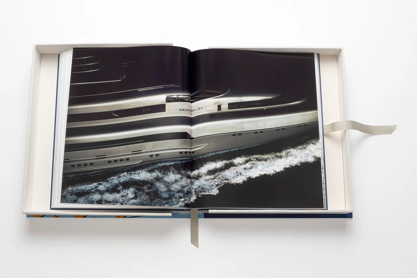 Book Yachts: Impossible collection