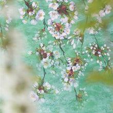 Charger l&#39;image dans la galerie, Papier Peint Assam Blossom Emerald
