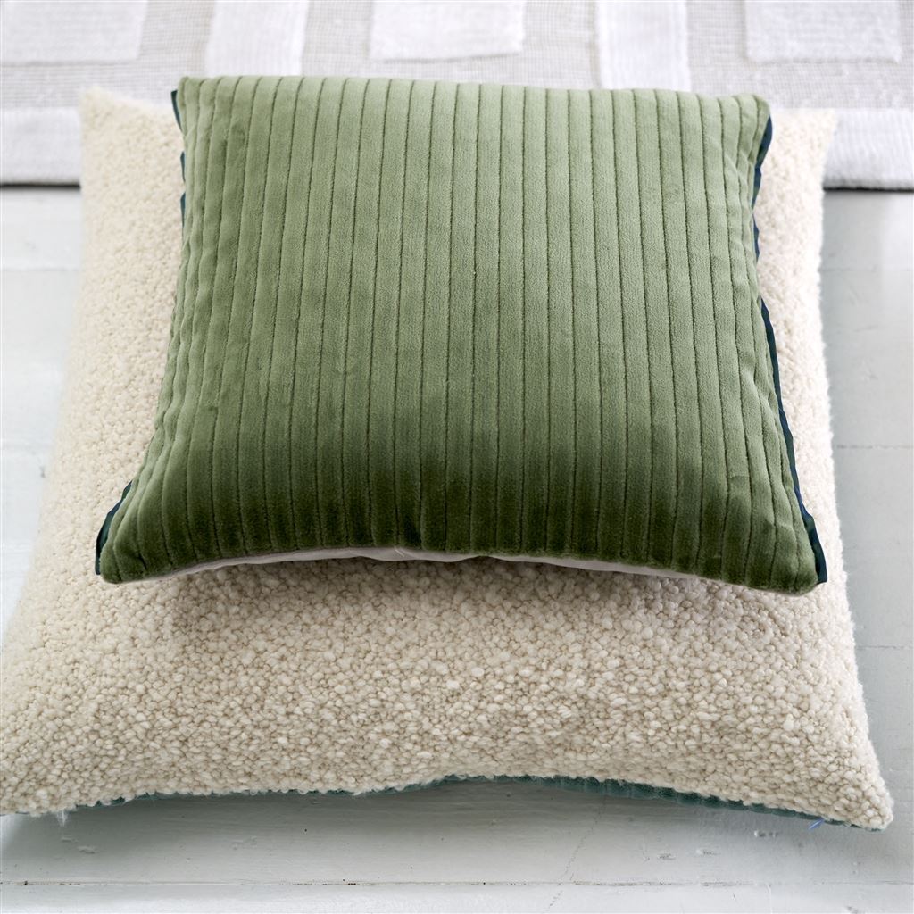 DG Cassia Cord Antique Jade Velvet Cushion