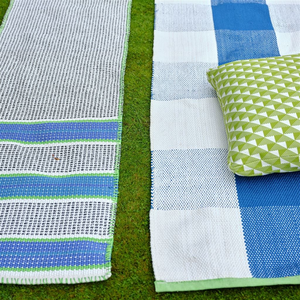 Saliya Outdoor Cobalt Runner Rug