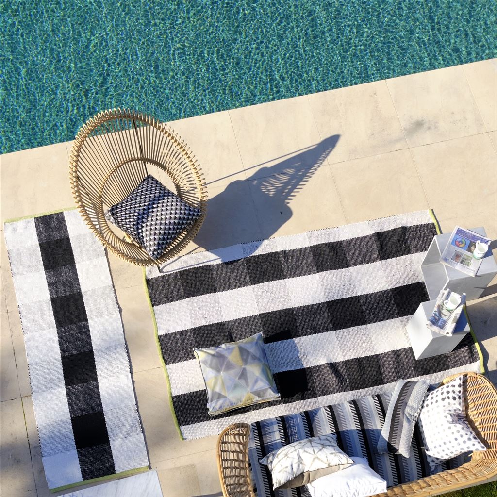 Saliya Outdoor Rug Black