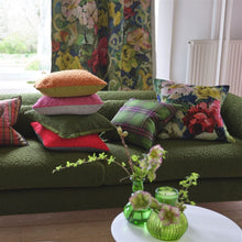 Charger l&#39;image dans la galerie, Coussin DG Tapestry Flower Vintage Green
