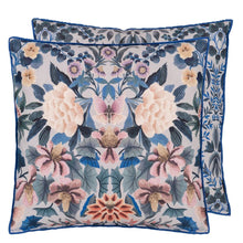 Charger l&#39;image dans la galerie, Ikebana Damask Slate Blue Cushion
