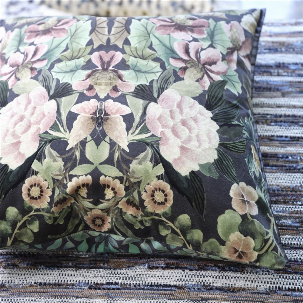 DG Ikebana Damask Graphite Cushion