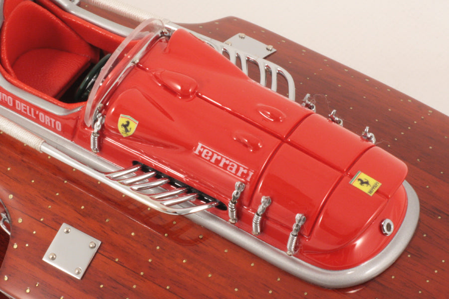 ARNO XI 25 cm Modell – Ferrari-Motor 