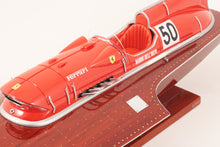 Charger l&#39;image dans la galerie, Maquette ARNO XI 50cm - Moteur Ferrari
