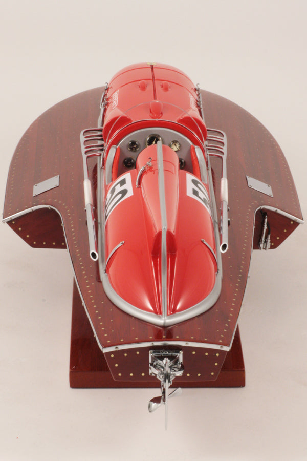 ARNO XI 50 cm Modell – Ferrari-Motor 