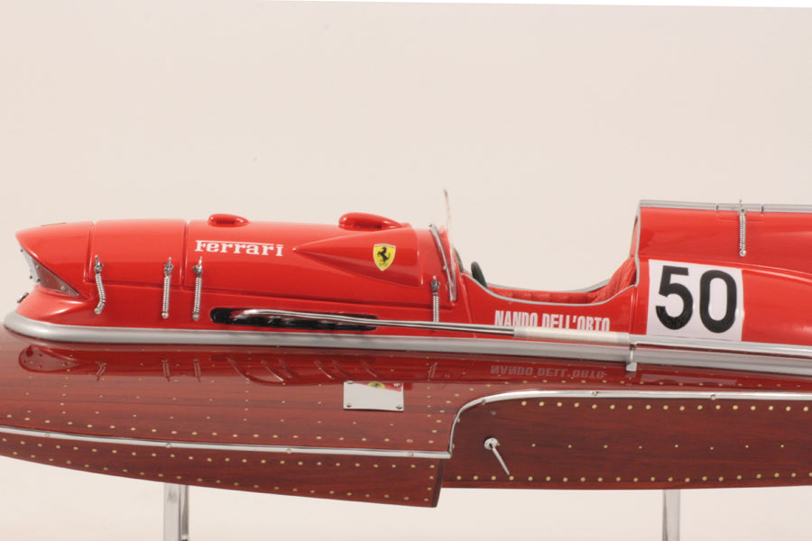 ARNO XI 50 cm Modell – Ferrari-Motor 