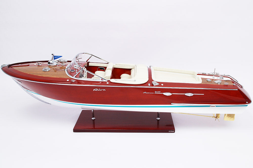 Riva Aquarama Special 87 cm Modellbausatz – Elfenbein 