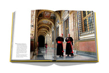 Charger l&#39;image dans la galerie, Livre Vatican A Private Visit to a Secret World: Impossible Collection
